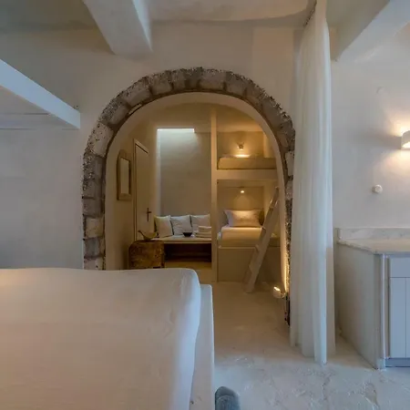 Neosikos Amazing Beach House In Milos Island * Klima (Milos)